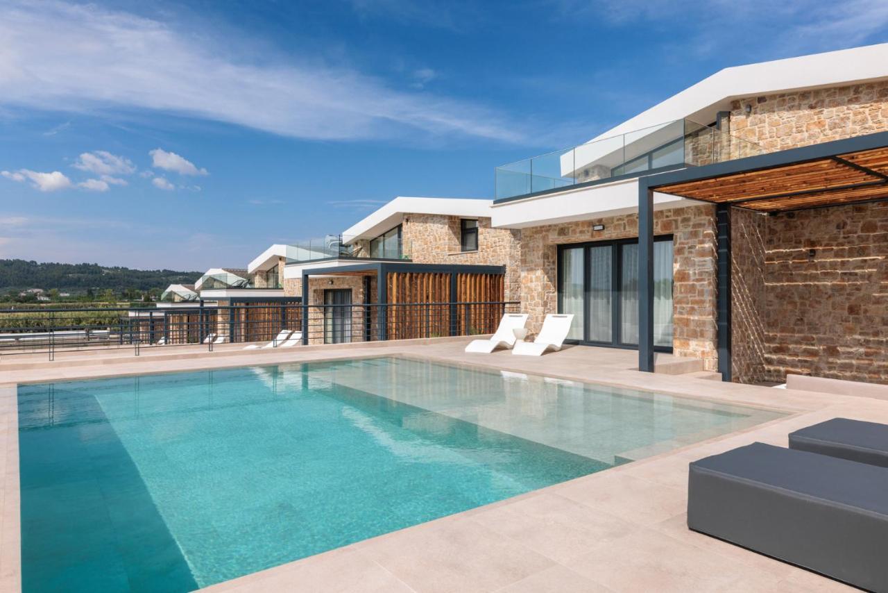 Five Senses Of Luxury Villa Kalandra Exterior photo
